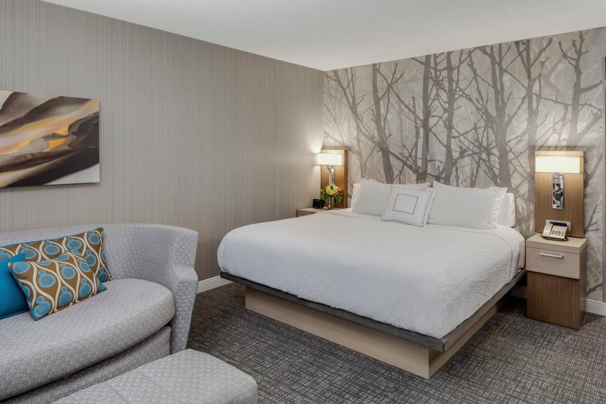 Courtyard By Marriott Portsmouth Hotel Ngoại thất bức ảnh