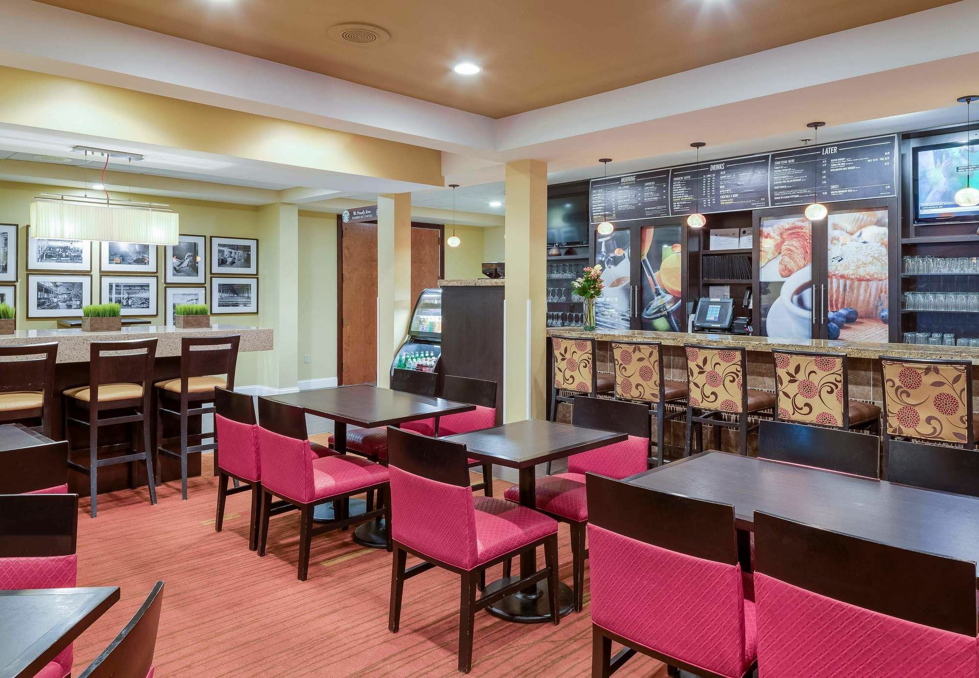 Courtyard By Marriott Portsmouth Hotel Ngoại thất bức ảnh